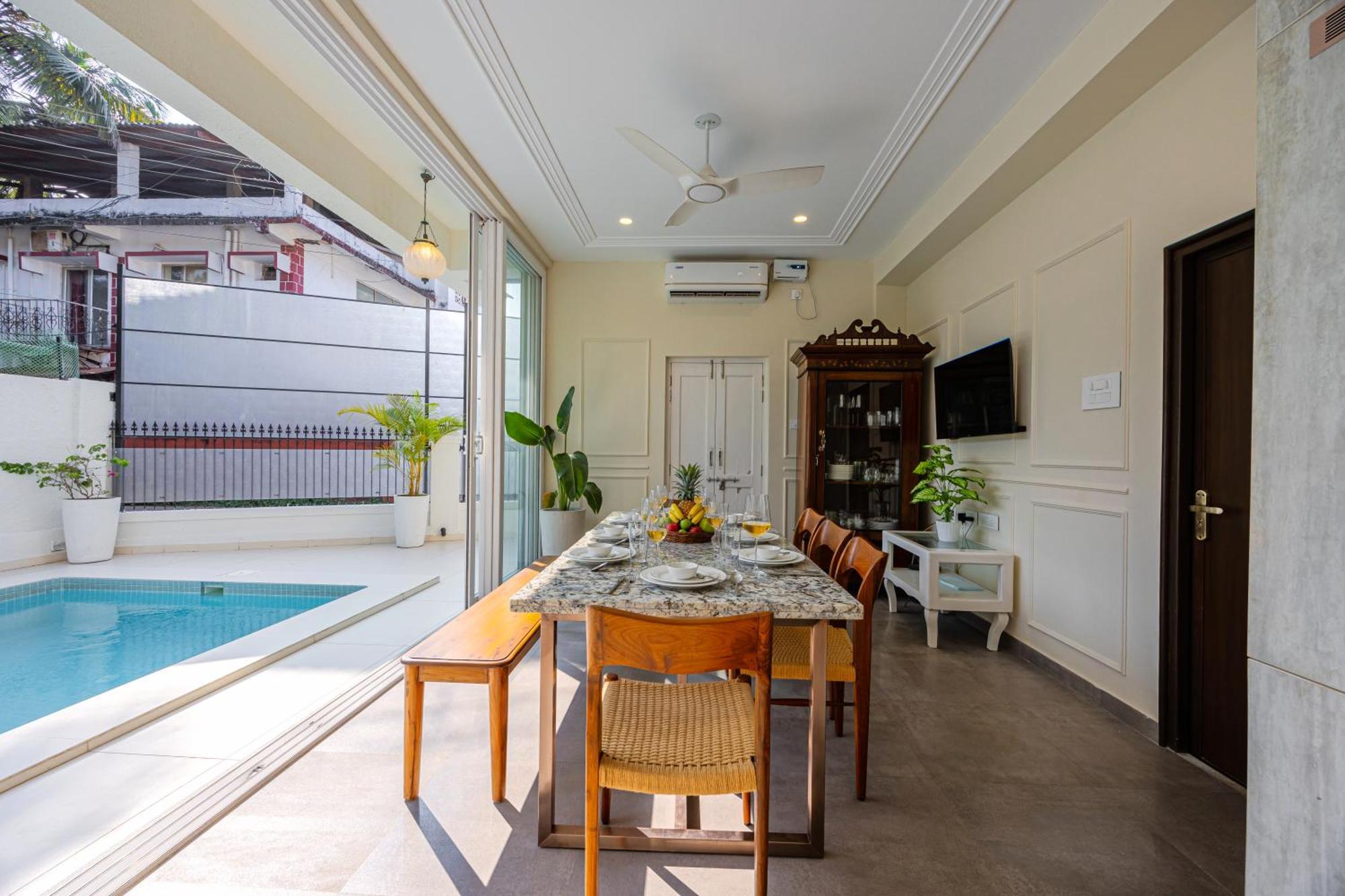 Elivaas 4 Bhk Villa Near Beach With Private Pool & Bar - Casa Boa Vida Candolim Extérieur photo