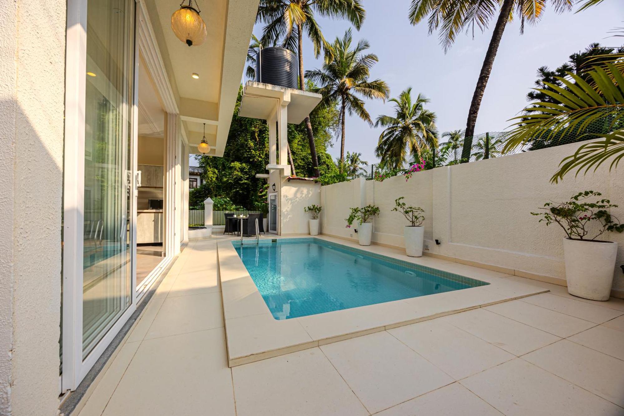 Elivaas 4 Bhk Villa Near Beach With Private Pool & Bar - Casa Boa Vida Candolim Extérieur photo
