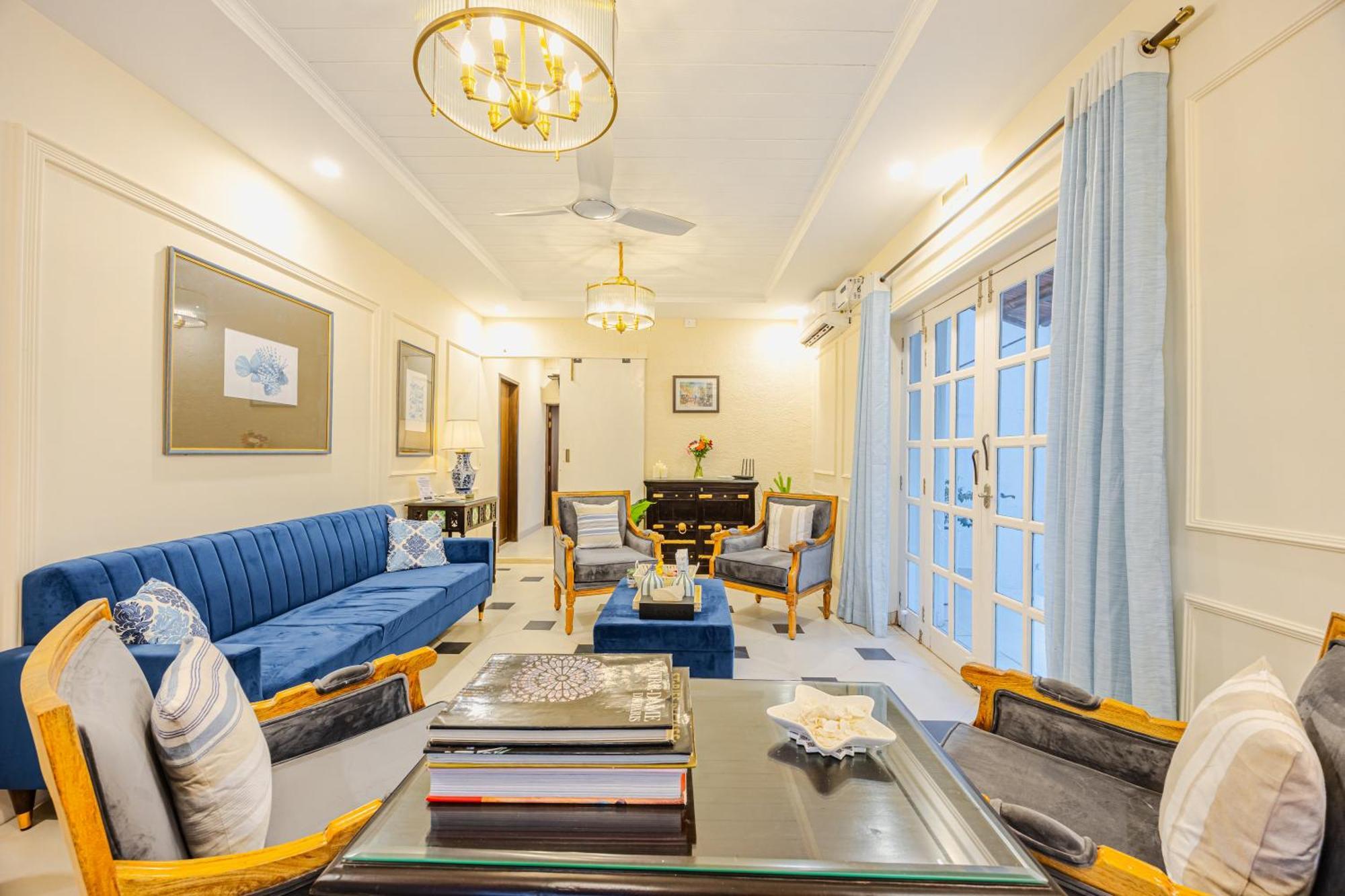 Elivaas 4 Bhk Villa Near Beach With Private Pool & Bar - Casa Boa Vida Candolim Extérieur photo