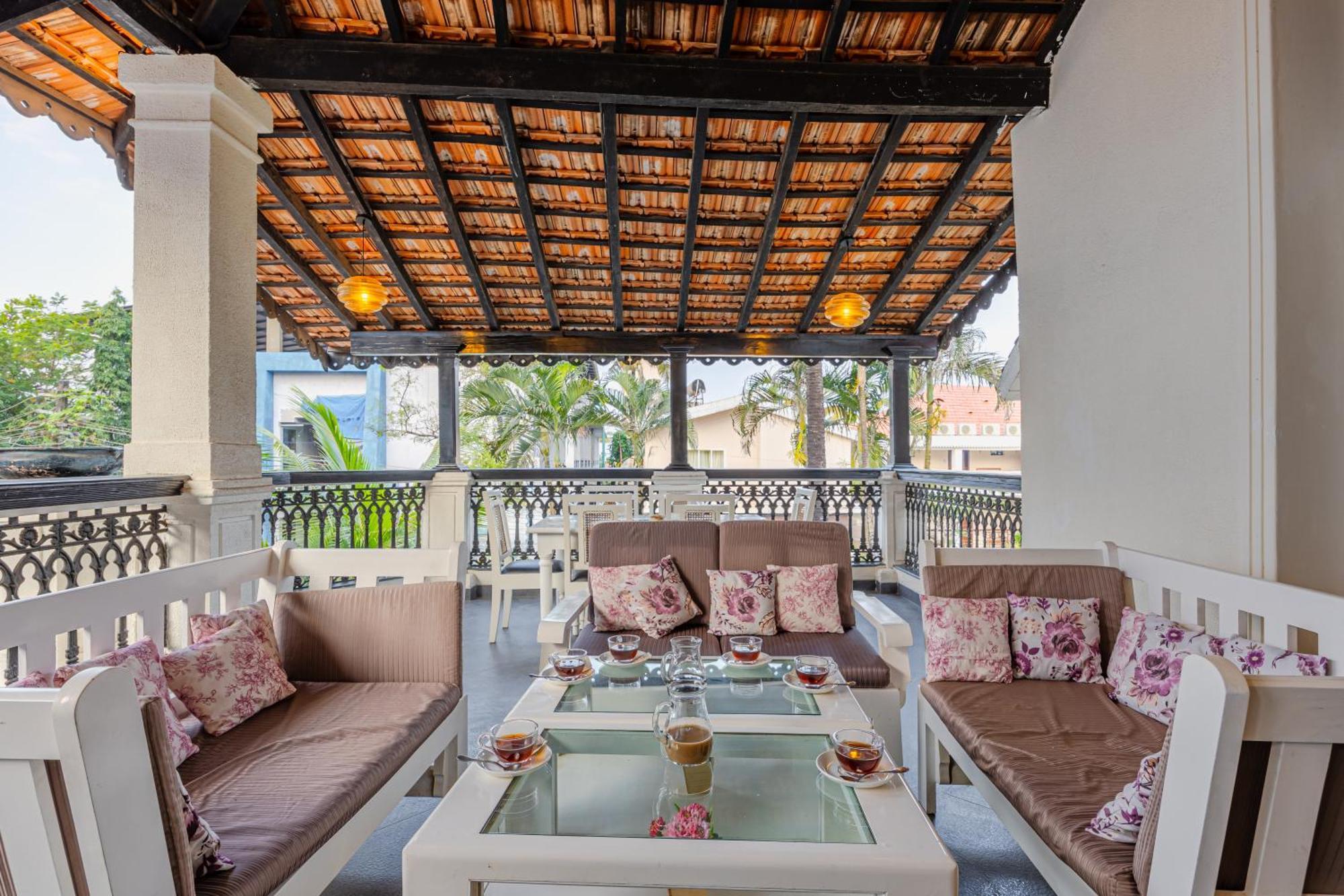 Elivaas 4 Bhk Villa Near Beach With Private Pool & Bar - Casa Boa Vida Candolim Extérieur photo